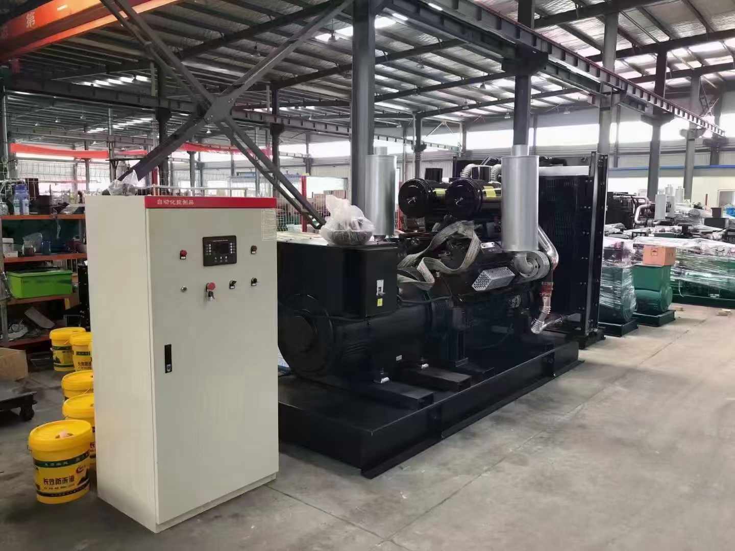 河池发电机2000kVA 负载需要多大的电缆？