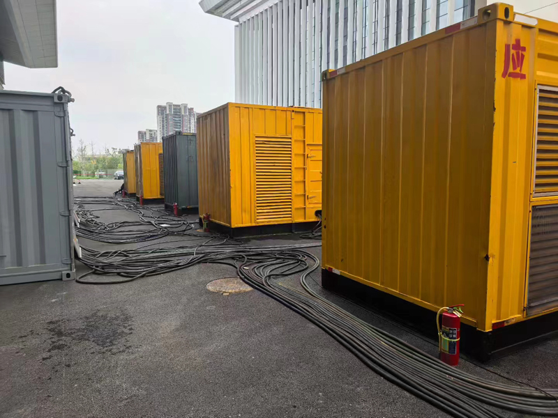 河池柴油发电机组冬季保养有哪些注意事项？